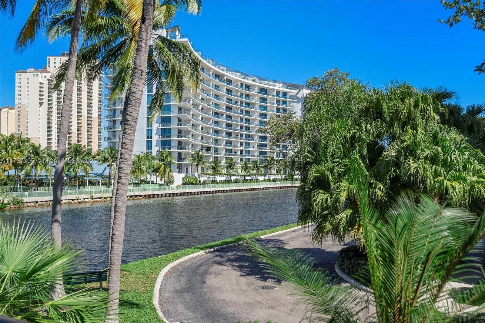 Small Image of 3175 NORTH EAST 184TH ST #3205, Aventura Number 19