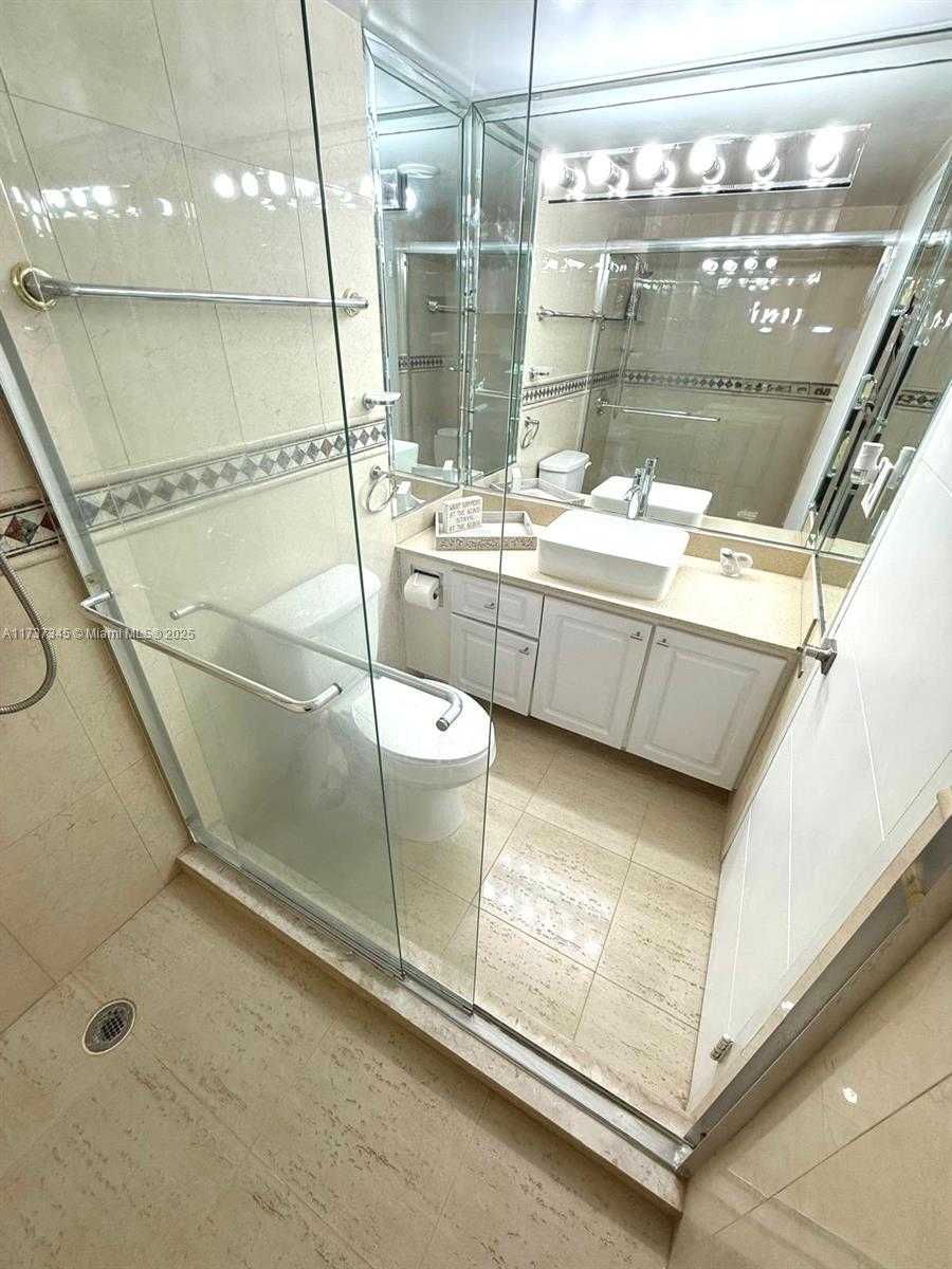 Small Image of 3725 SOUTH OCEAN DR #605, Hollywood Number 12