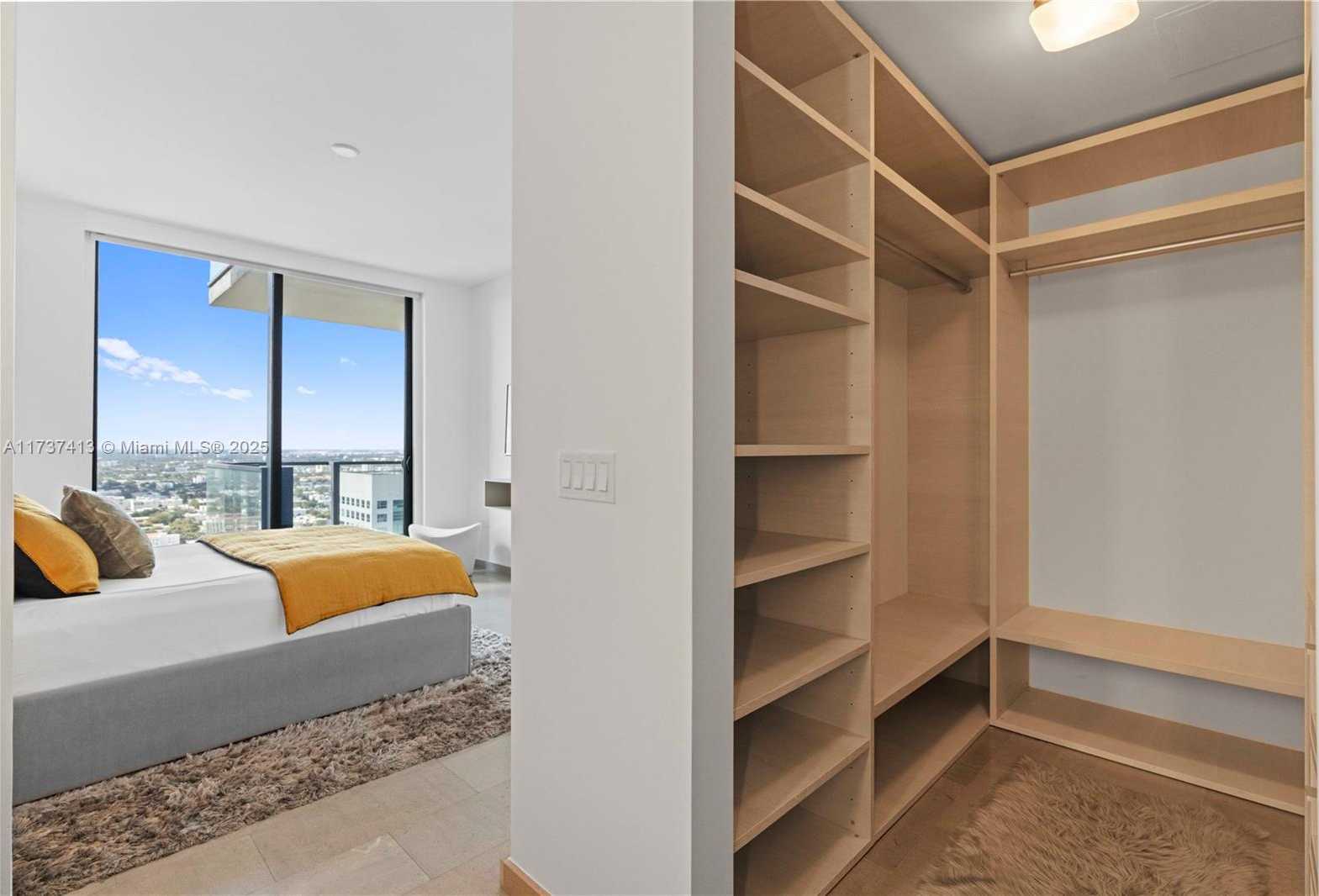 Small Image of 88 SOUTH WEST 7TH ST #2906, Miami Number 22