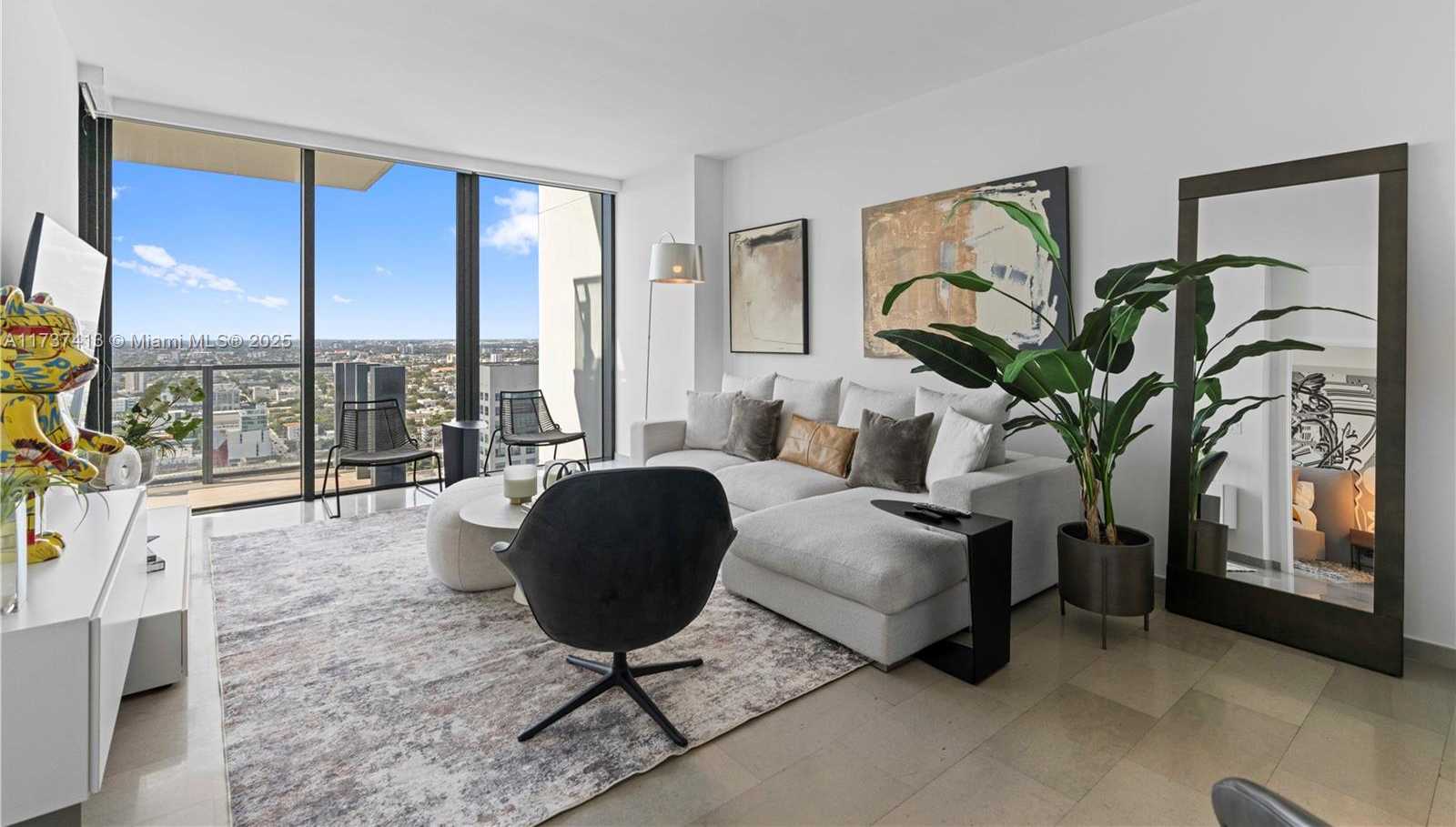Small Image of 88 SOUTH WEST 7TH ST #2906, Miami Number 6