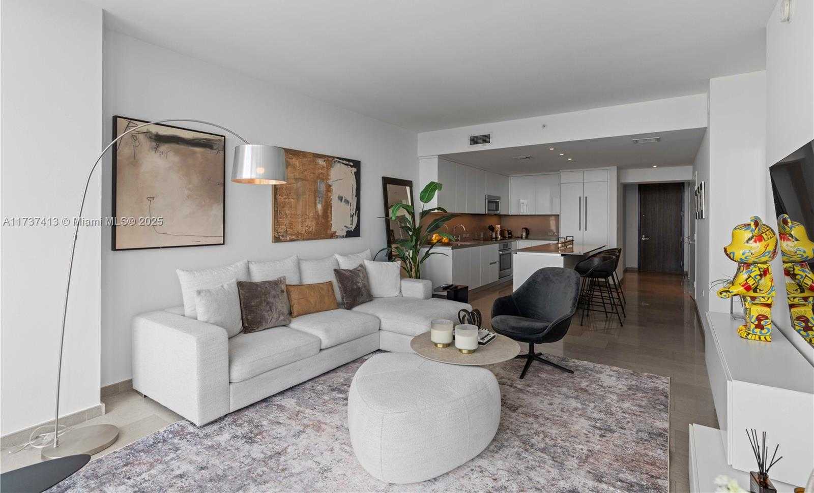 Small Image of 88 SOUTH WEST 7TH ST #2906, Miami Number 9