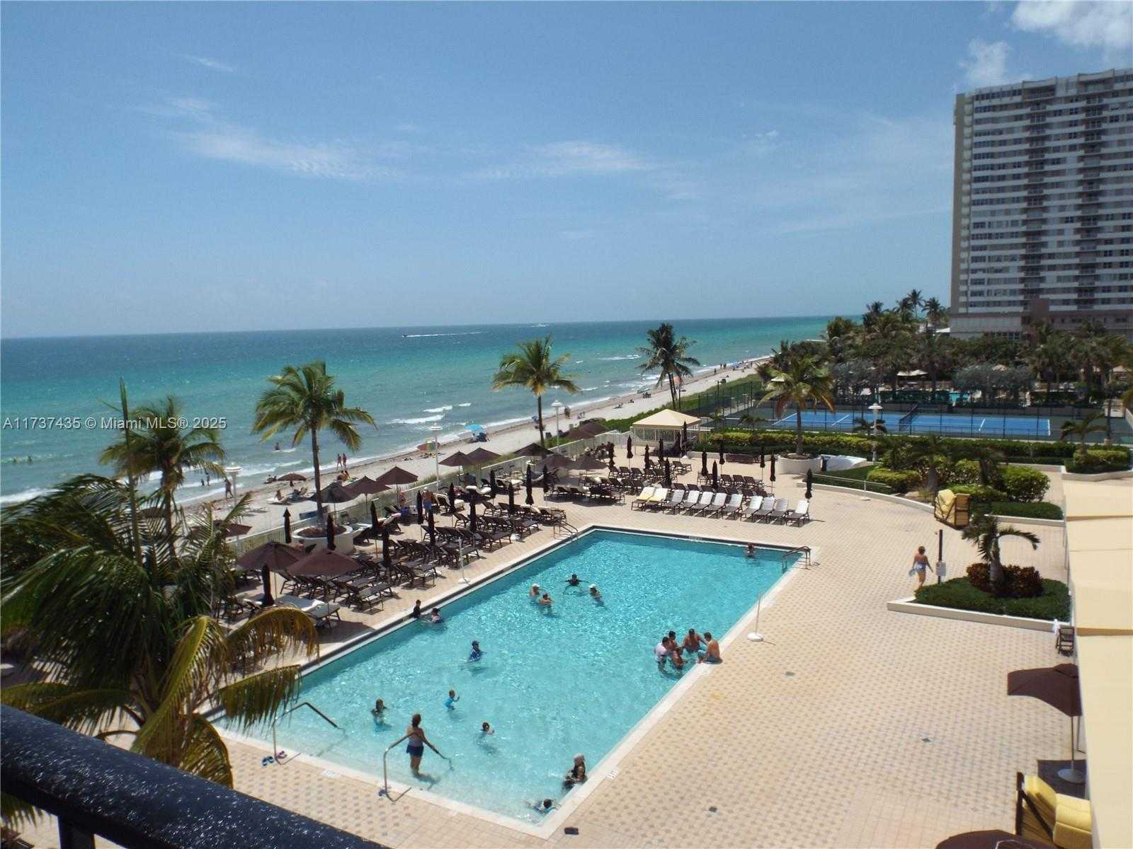 Small Image of 1890 SOUTH OCEAN DR #504, Hallandale Beach Number 16