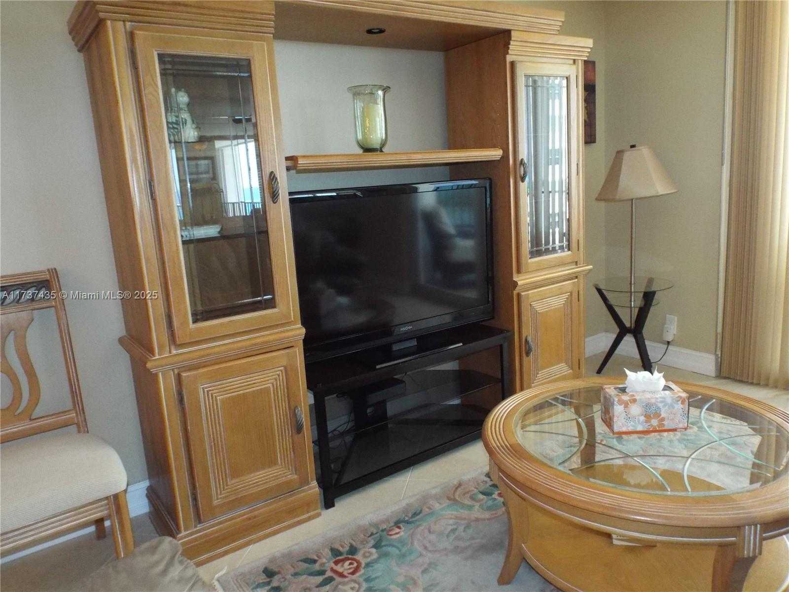 Small Image of 1890 SOUTH OCEAN DR #504, Hallandale Beach Number 22