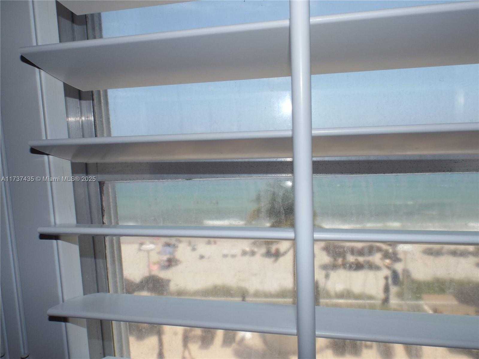 Small Image of 1890 SOUTH OCEAN DR #504, Hallandale Beach Number 24