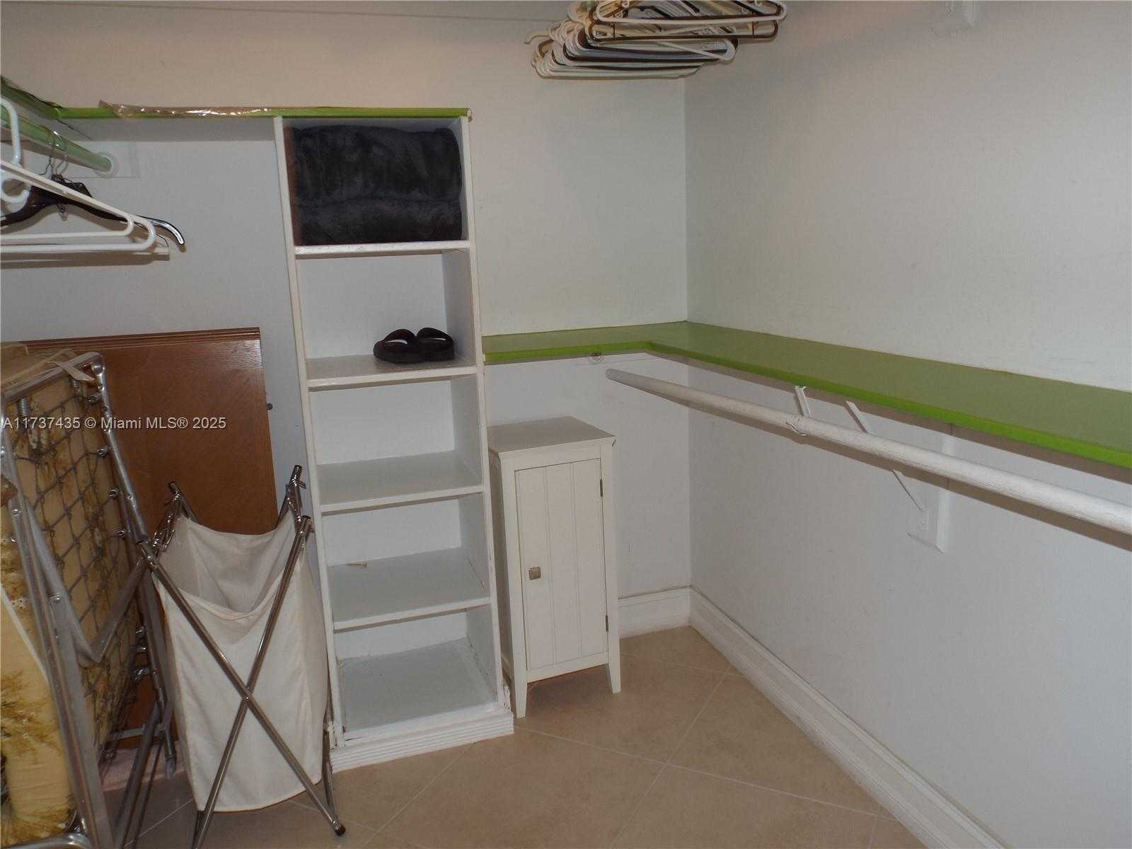 Small Image of 1890 SOUTH OCEAN DR #504, Hallandale Beach Number 32