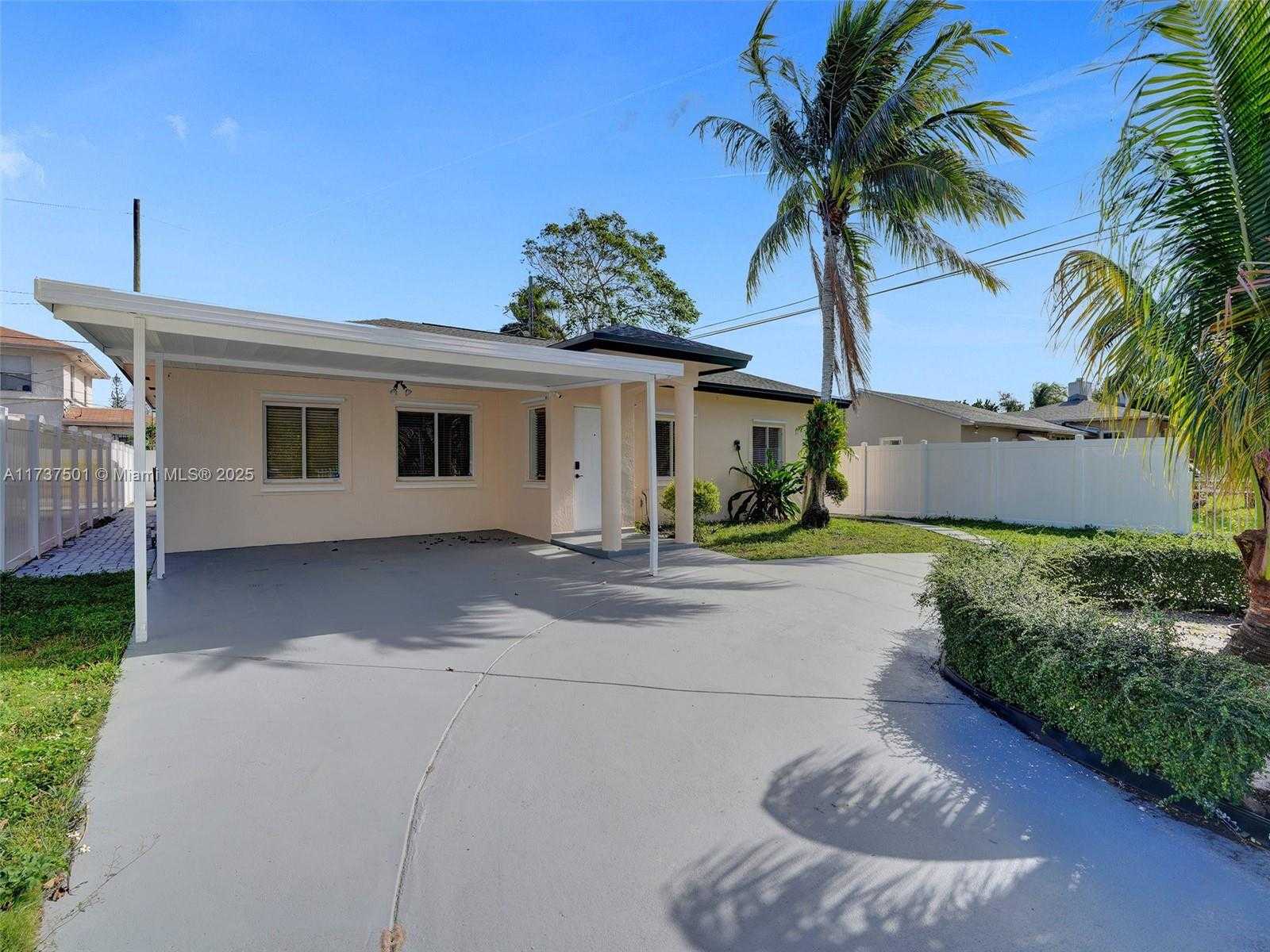 Small Image of 12031 NORTH WEST 5TH AVE, Miami Number 2