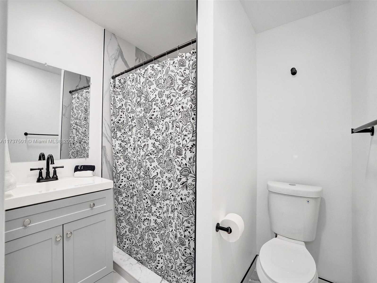 Small Image of 12031 NORTH WEST 5TH AVE, Miami Number 22