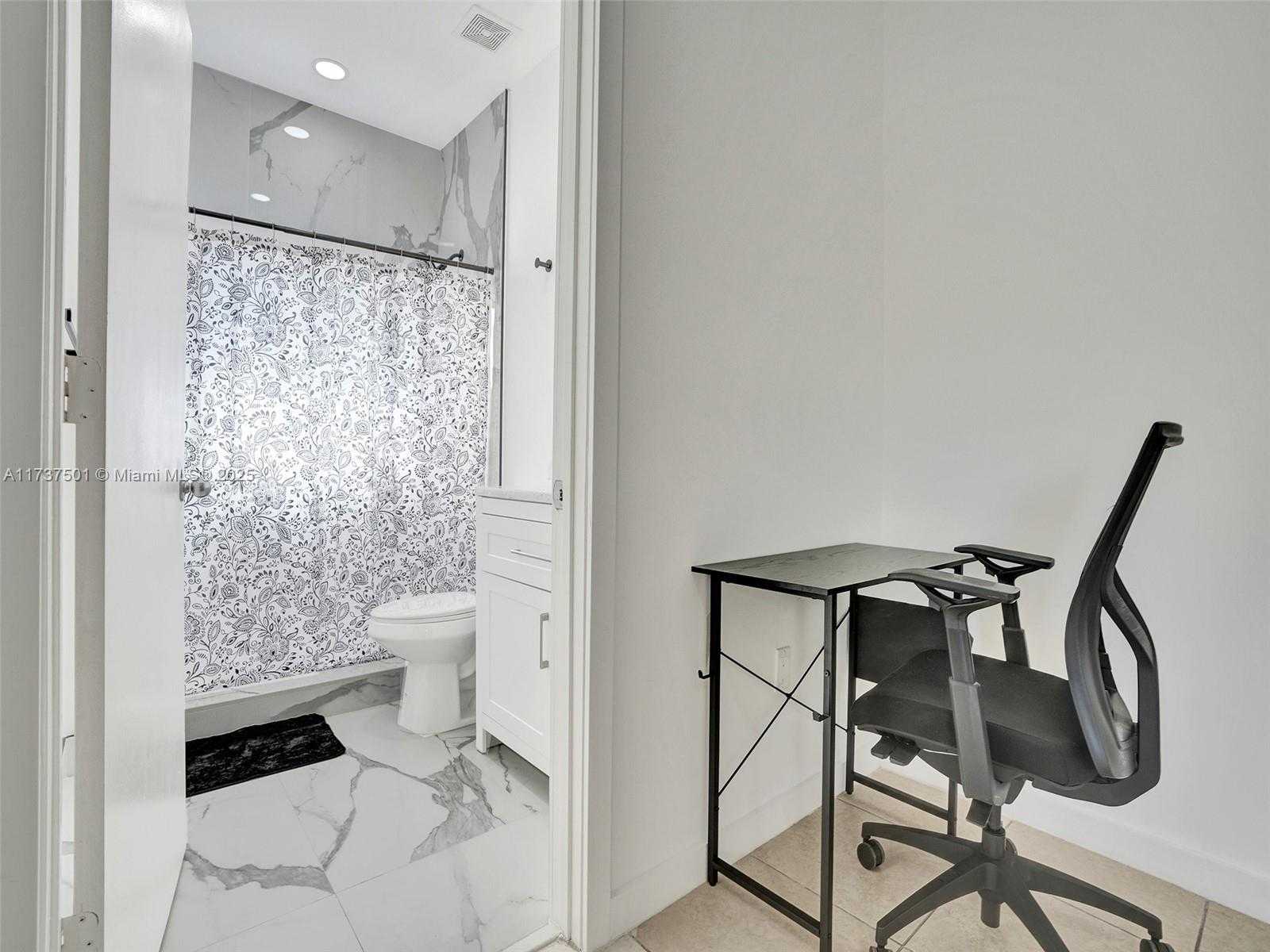 Small Image of 12031 NORTH WEST 5TH AVE, Miami Number 30
