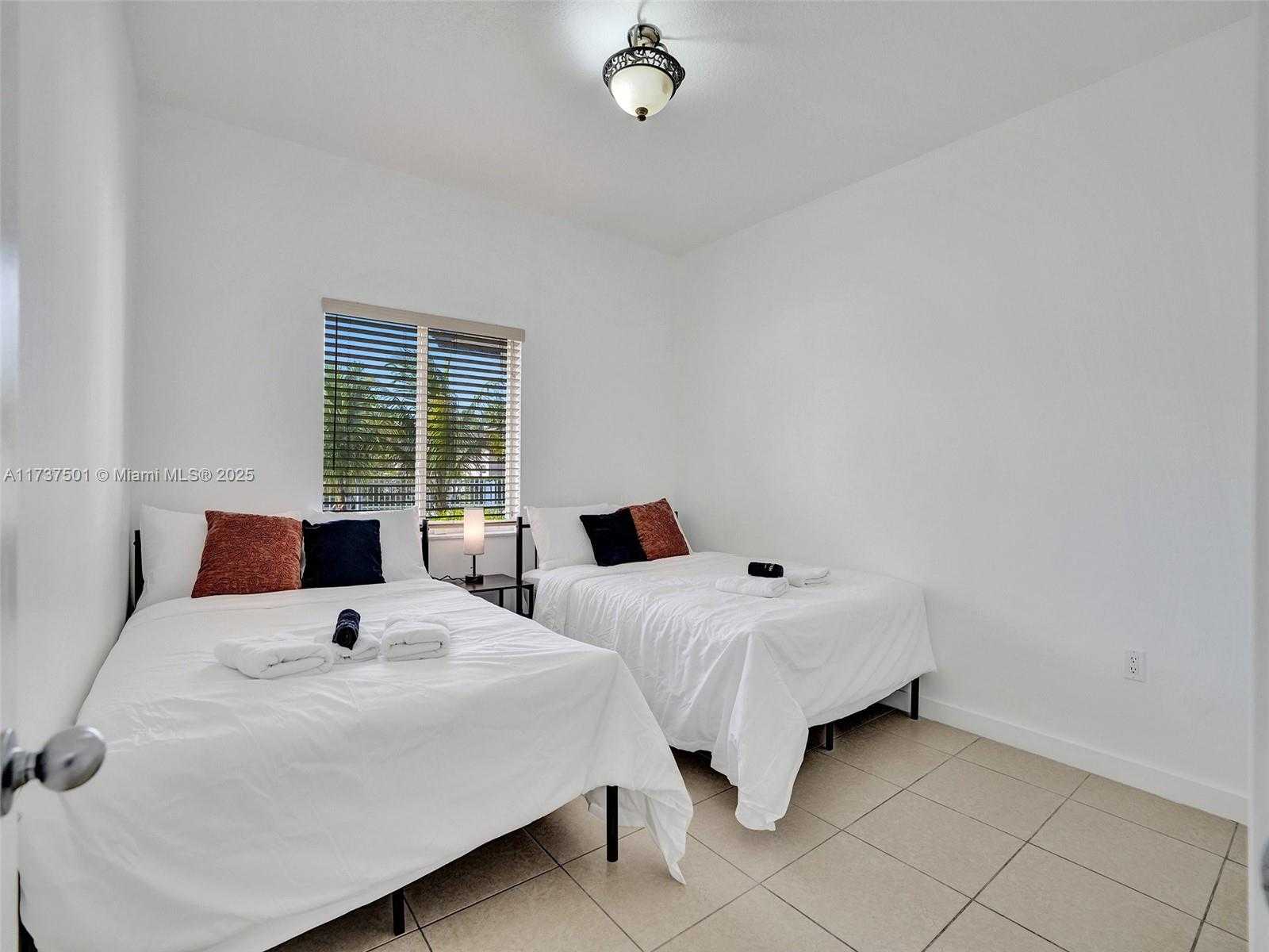 Small Image of 12031 NORTH WEST 5TH AVE, Miami Number 42