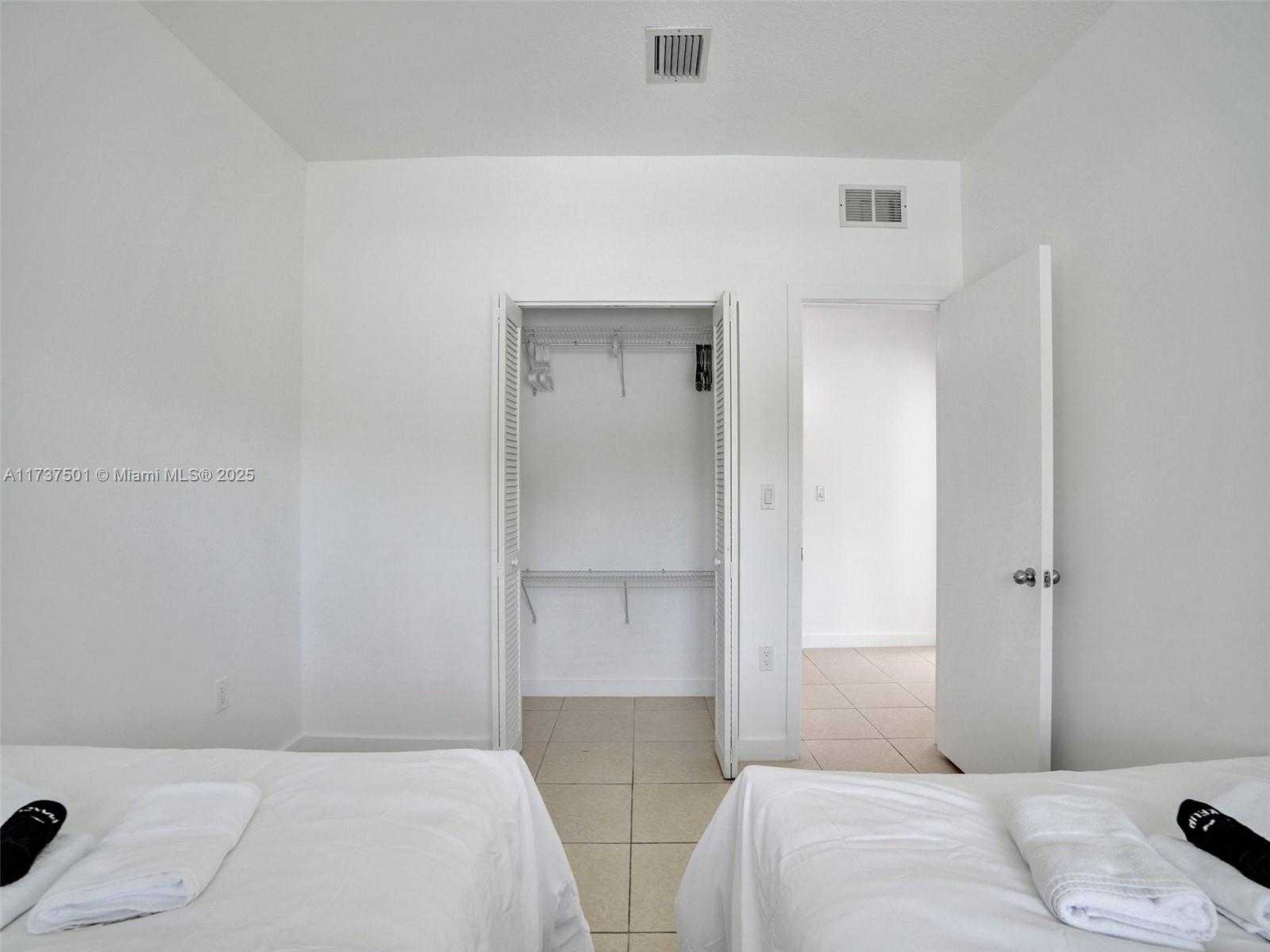 Small Image of 12031 NORTH WEST 5TH AVE, Miami Number 44