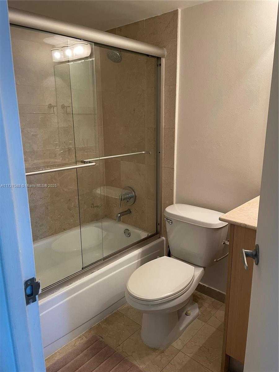 Small Image of 10275 COLLINS AVE #1405, Bal Harbour Number 5