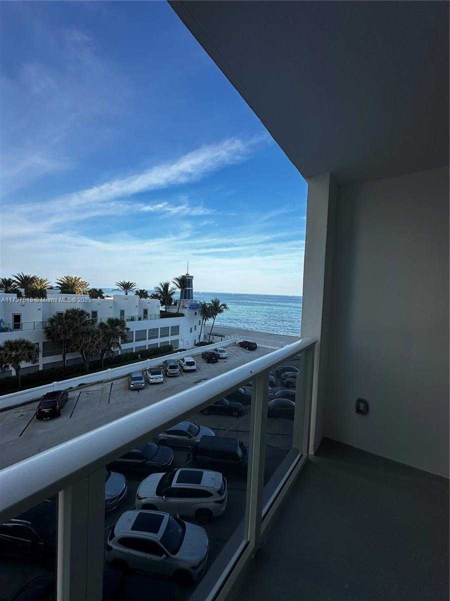Small Image of 3505 SOUTH OCEAN DR #411, Hollywood Number 3