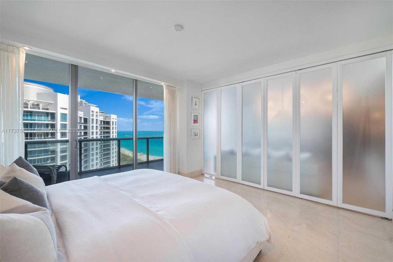 Small Image of 5875 COLLINS AVE #2005, Miami Beach Number 14