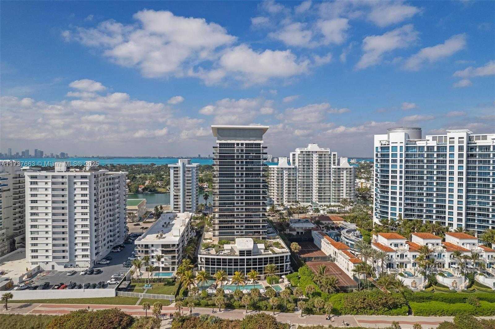Small Image of 5875 COLLINS AVE #2005, Miami Beach Number 29