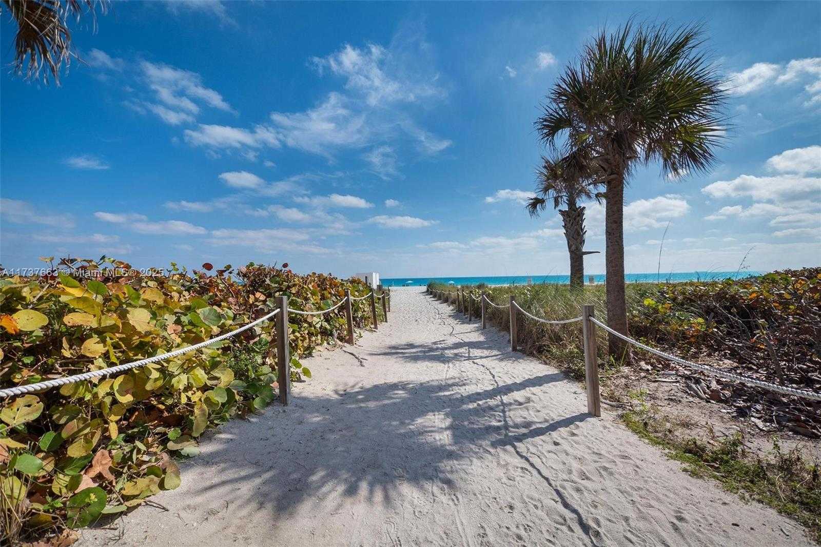 Small Image of 5875 COLLINS AVE #2005, Miami Beach Number 44