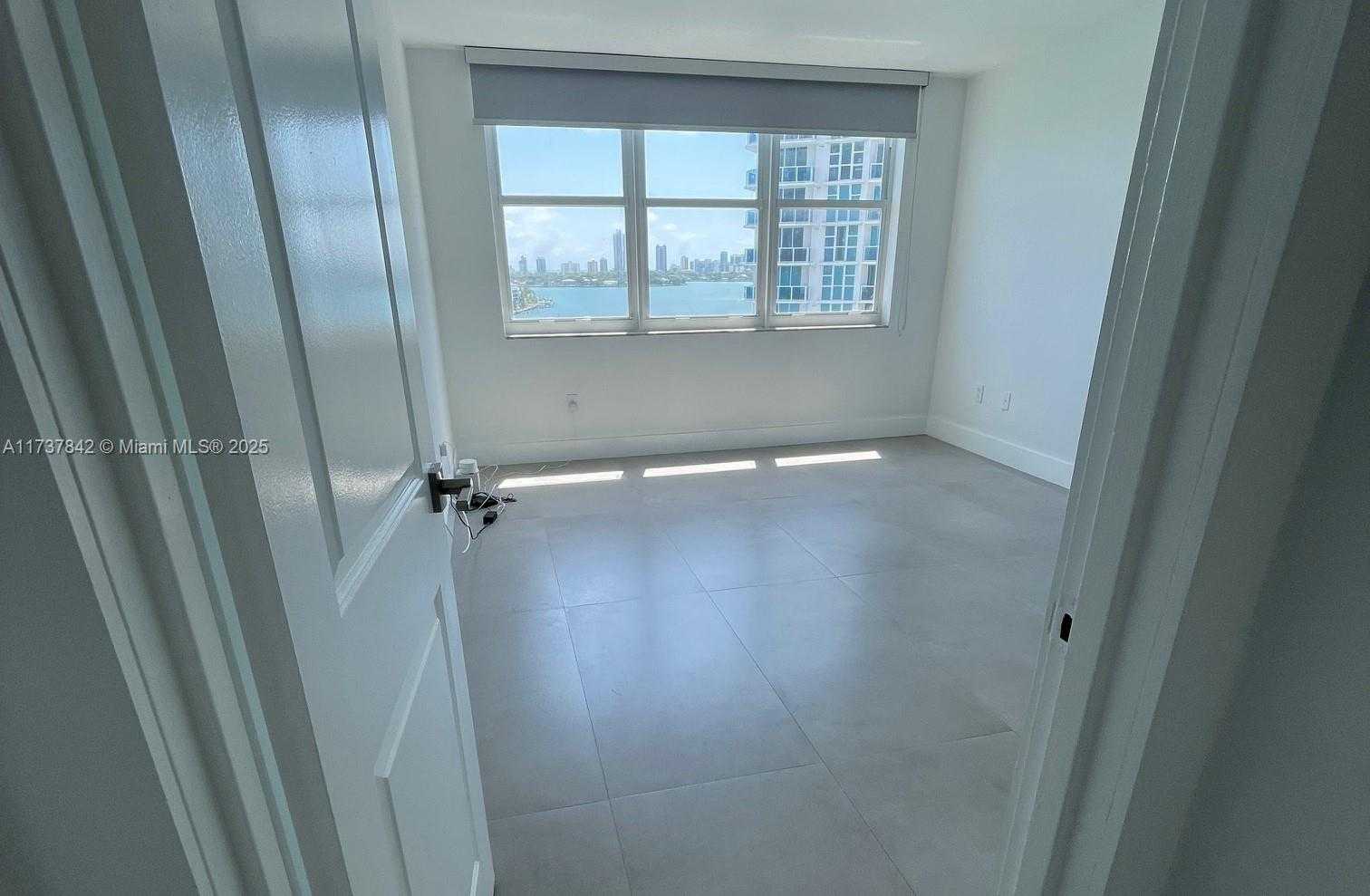 Small Image of 1865 79TH ST #12G, North Bay Village Number 19