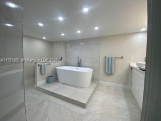Small Image of 2751 SOUTH OCEAN DR #508S, Hollywood Number 16