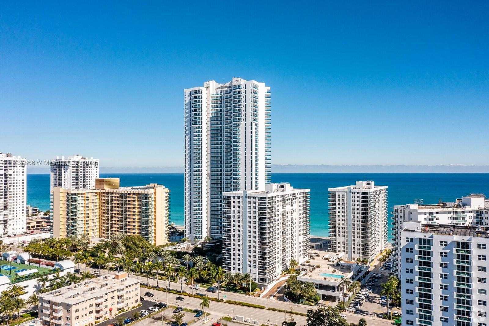 Imagen de Pequeño Objeto