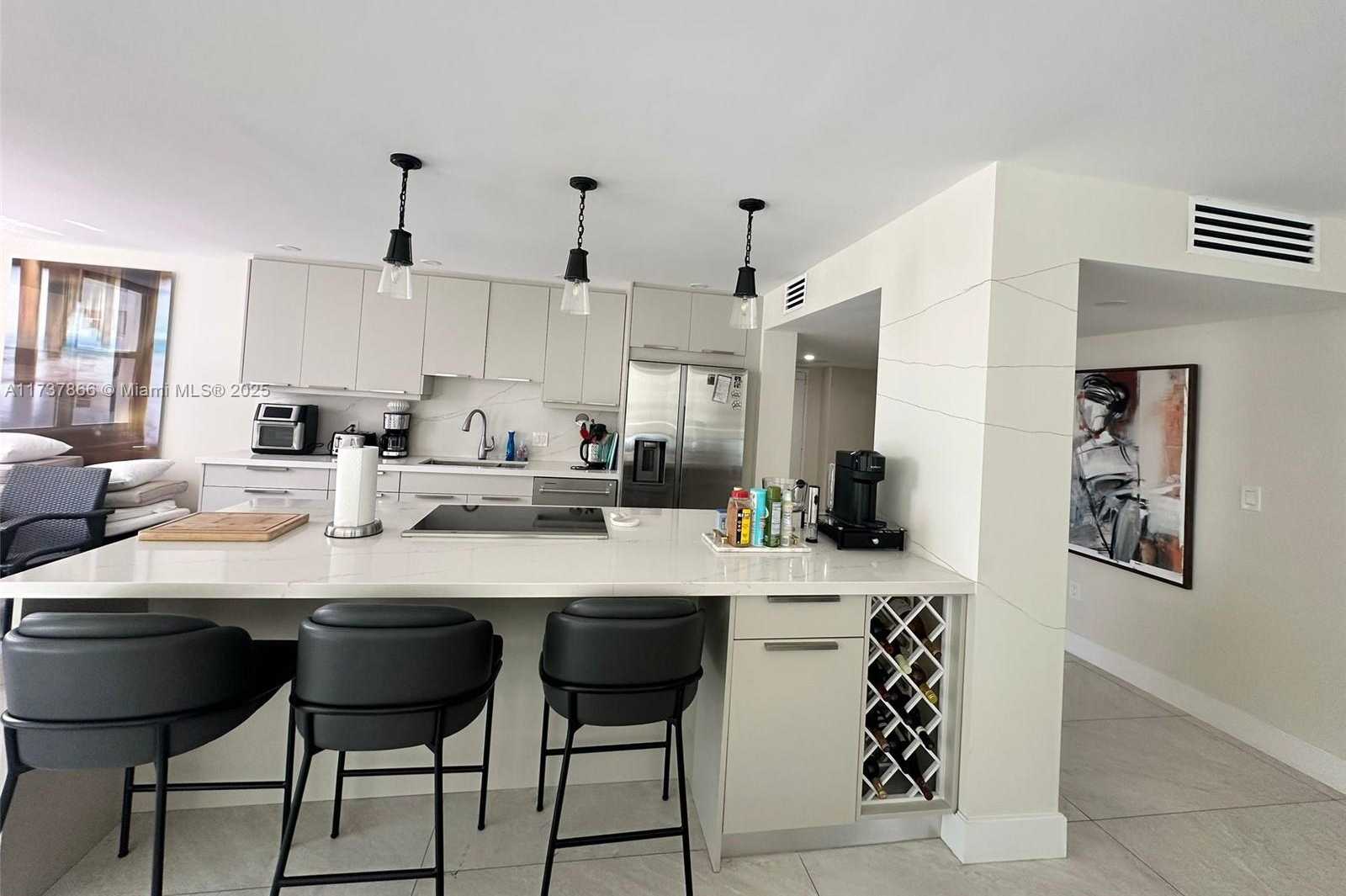 Imagen de Pequeño Objeto