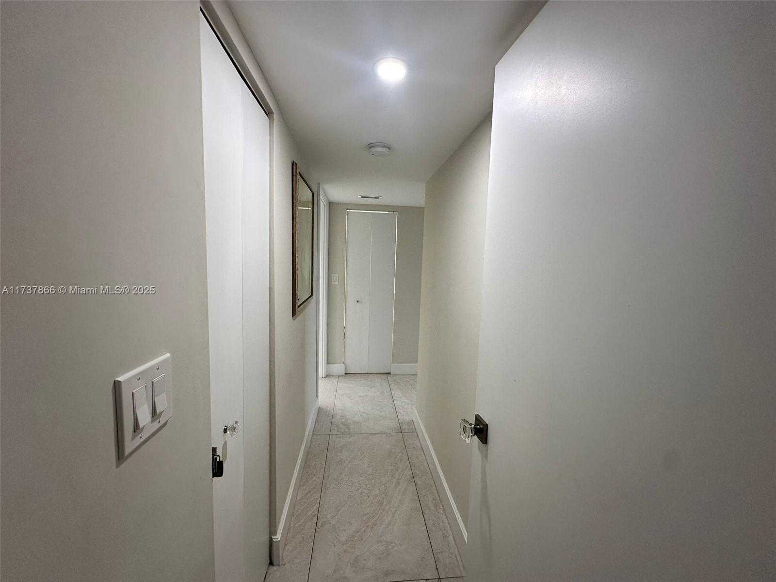 Imagen de Pequeño Objeto