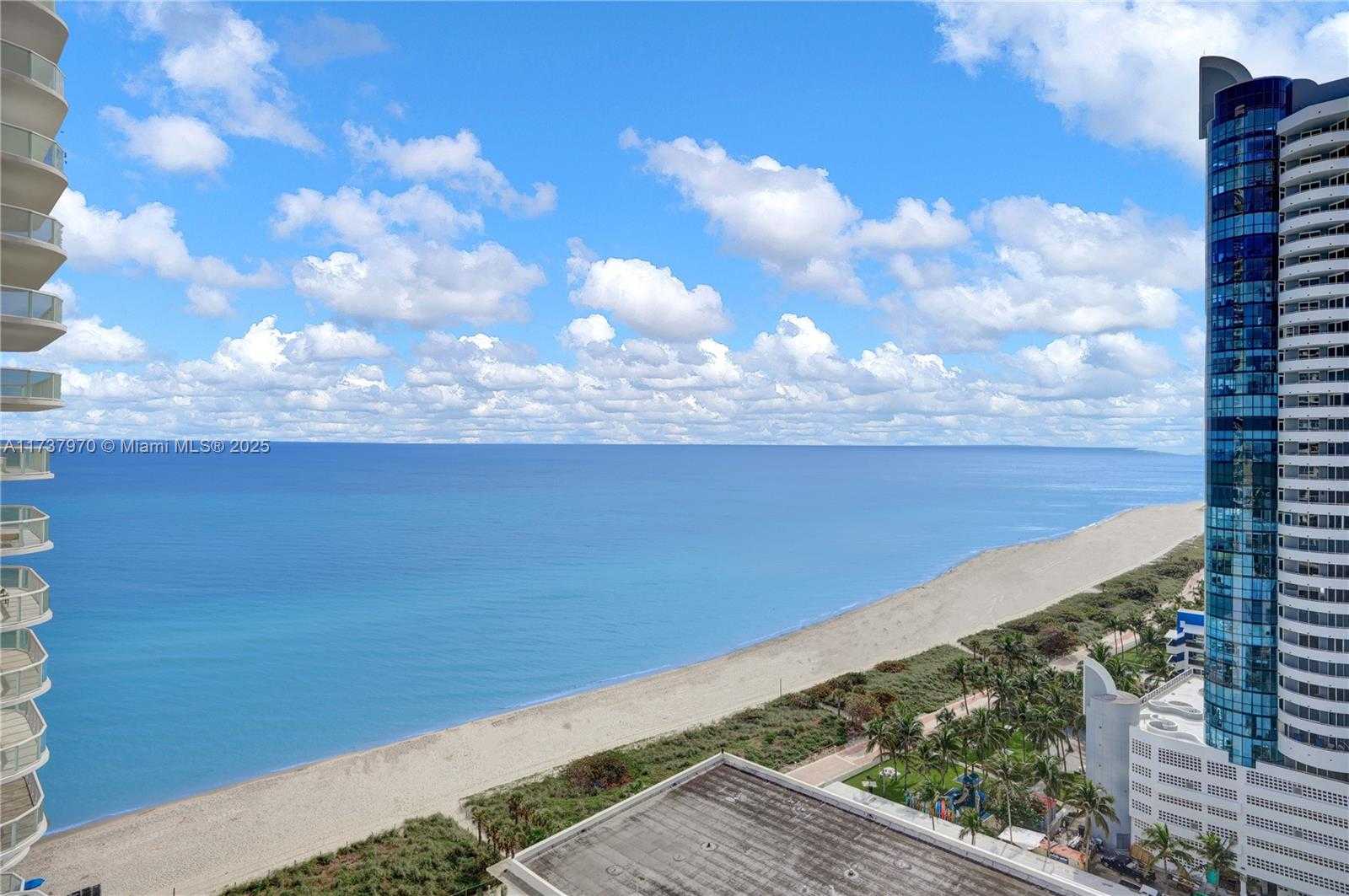 Small Image of 6365 COLLINS AVE #2007, Miami Beach Number 2