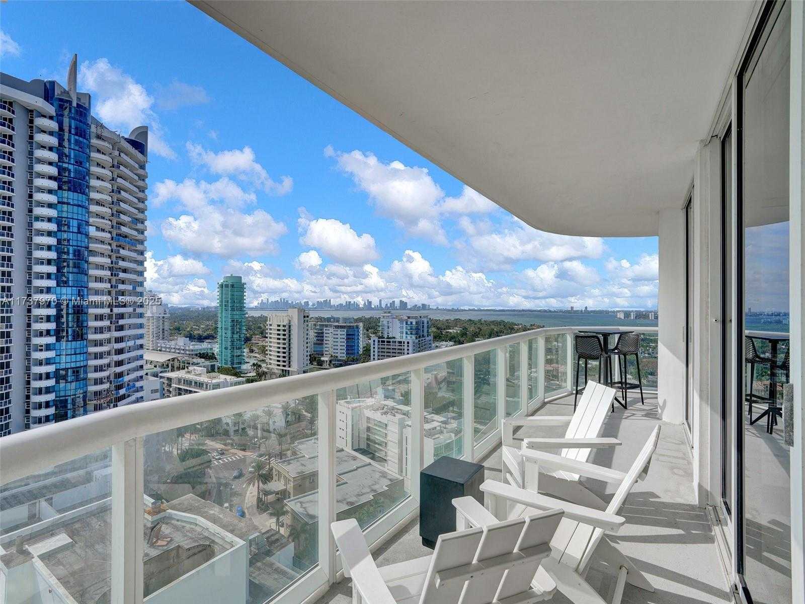 Small Image of 6365 COLLINS AVE #2007, Miami Beach Number 31