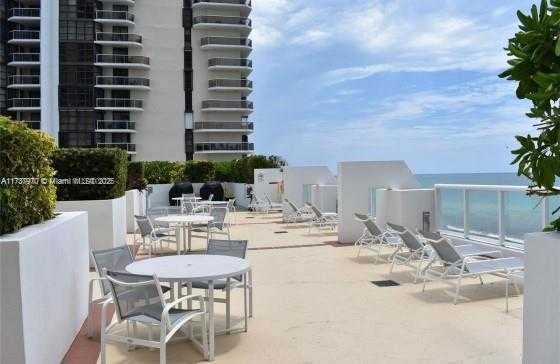 Small Image of 6365 COLLINS AVE #2007, Miami Beach Number 40