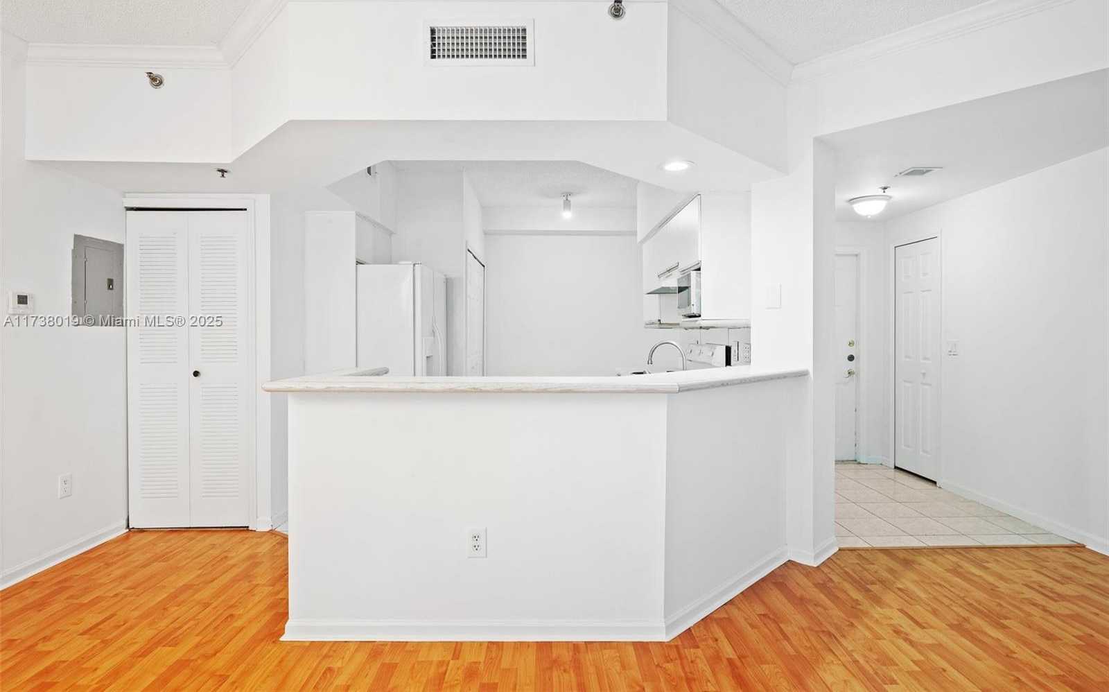 Small Image of 3205 NORTH EAST 184TH ST #9304, Aventura Number 3