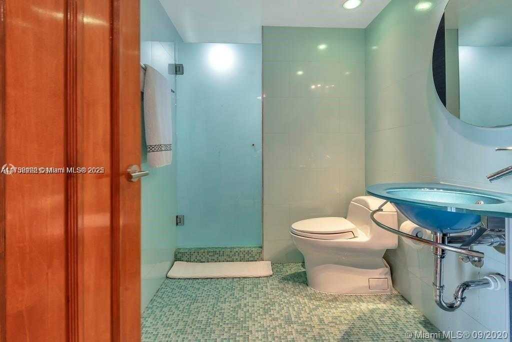 Small Image of 16500 COLLINS AVE #1551, Sunny Isles Beach Number 14