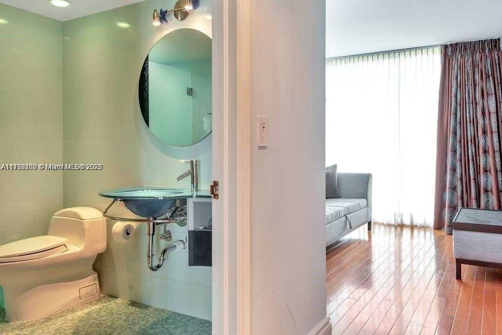 Small Image of 16500 COLLINS AVE #1551, Sunny Isles Beach Number 15