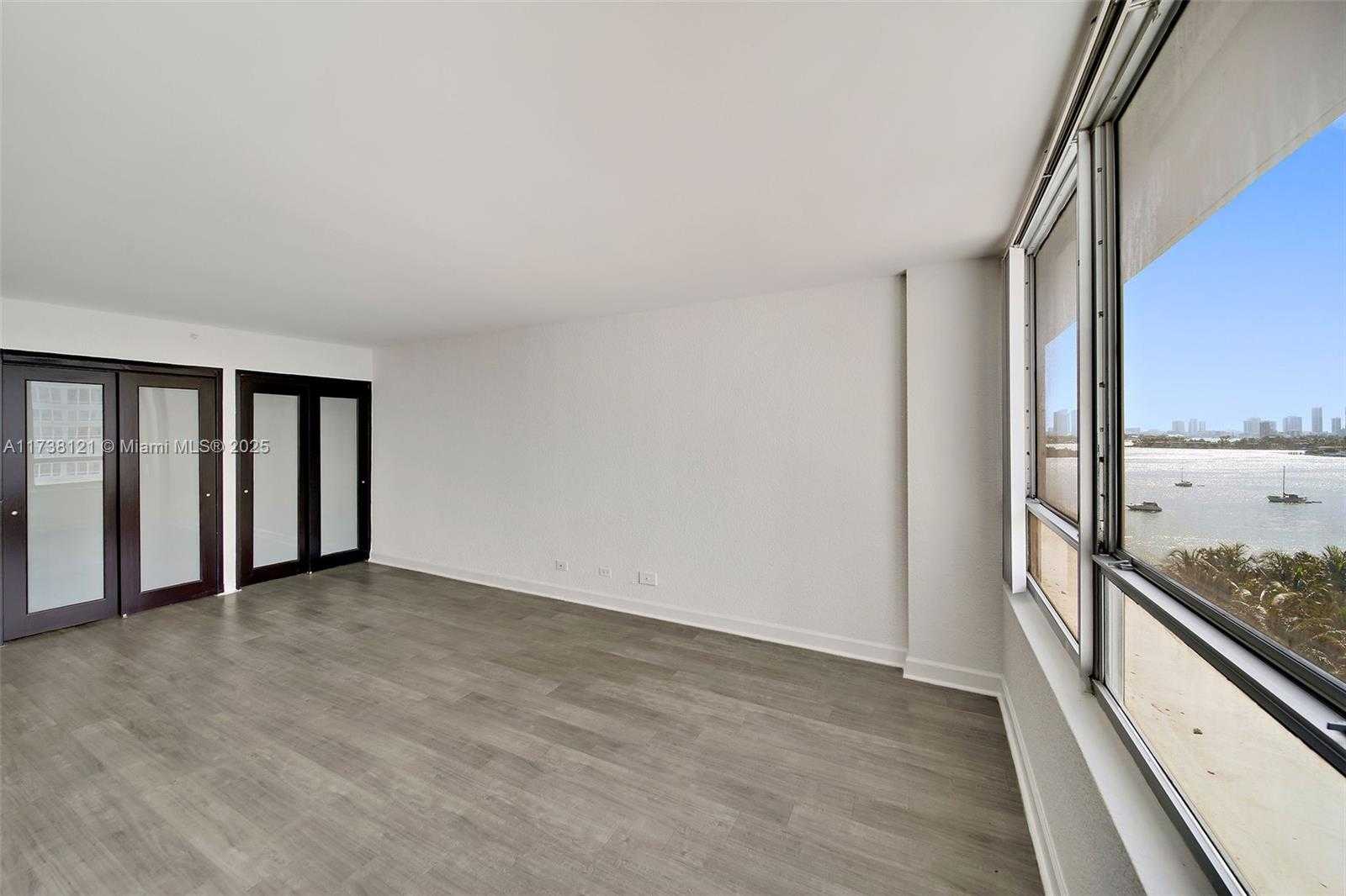 Small Image of 1500 BAY RD #S-1456, Miami Beach Number 11