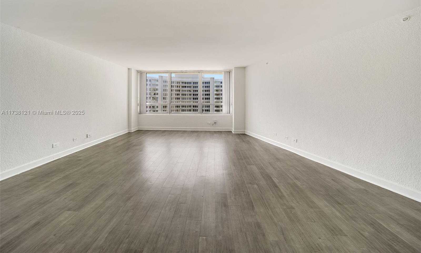 Small Image of 1500 BAY RD #S-1456, Miami Beach Number 9