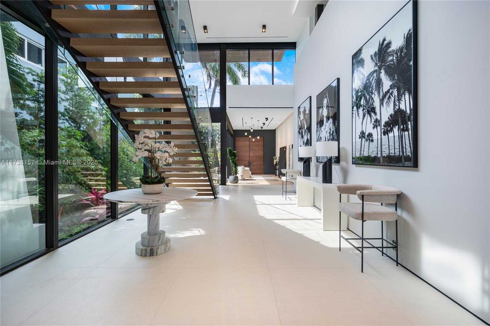 Small Image of 1369 NORTH VENETIAN WAY, Miami Number 5