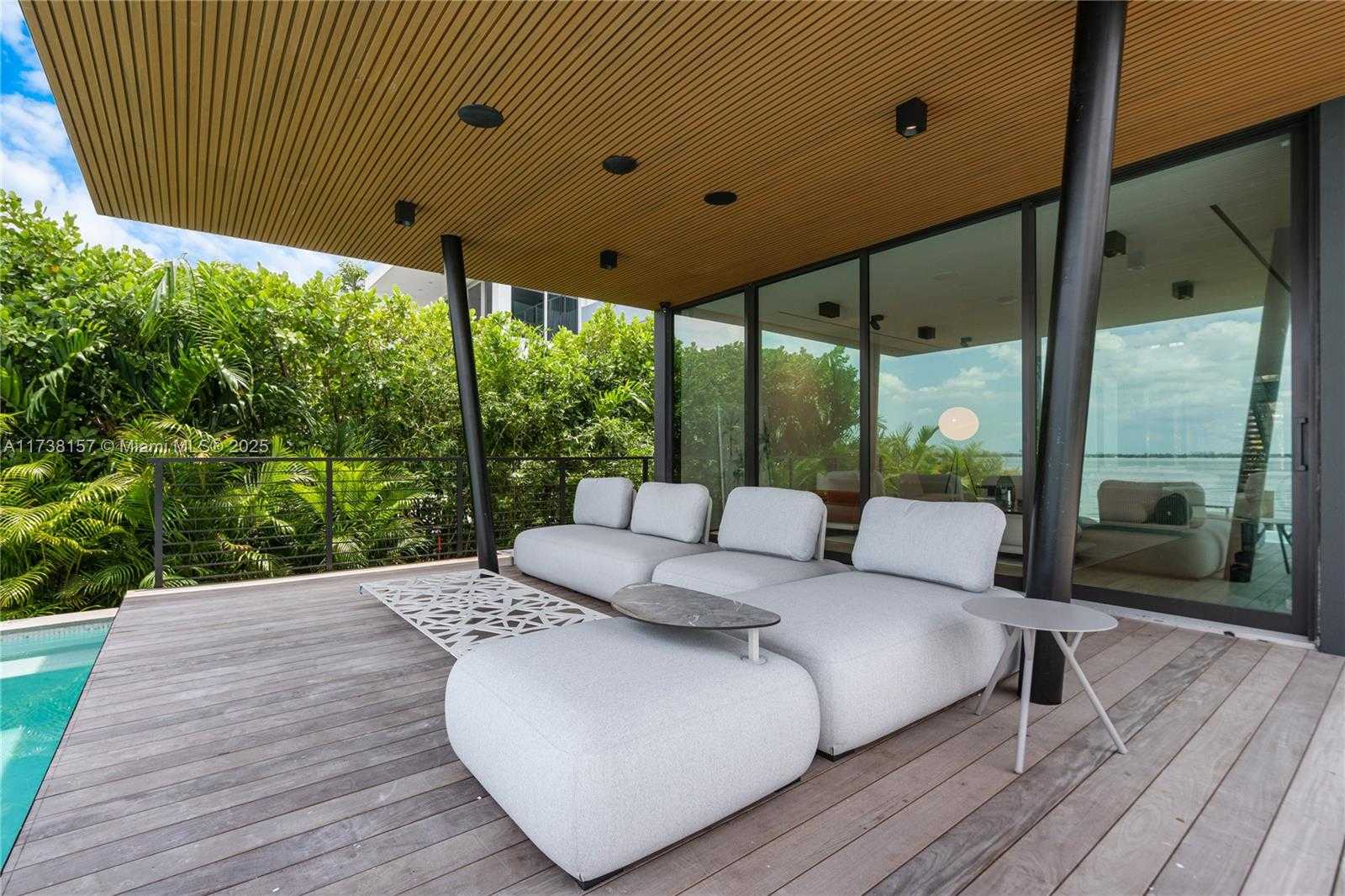 Small Image of 1369 NORTH VENETIAN WAY, Miami Number 52
