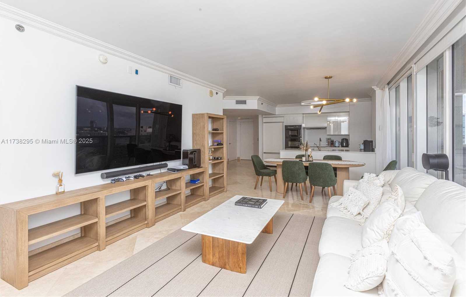 Small Image of 1830 SOUTH OCEAN DR #2108, Hallandale Beach Number 11