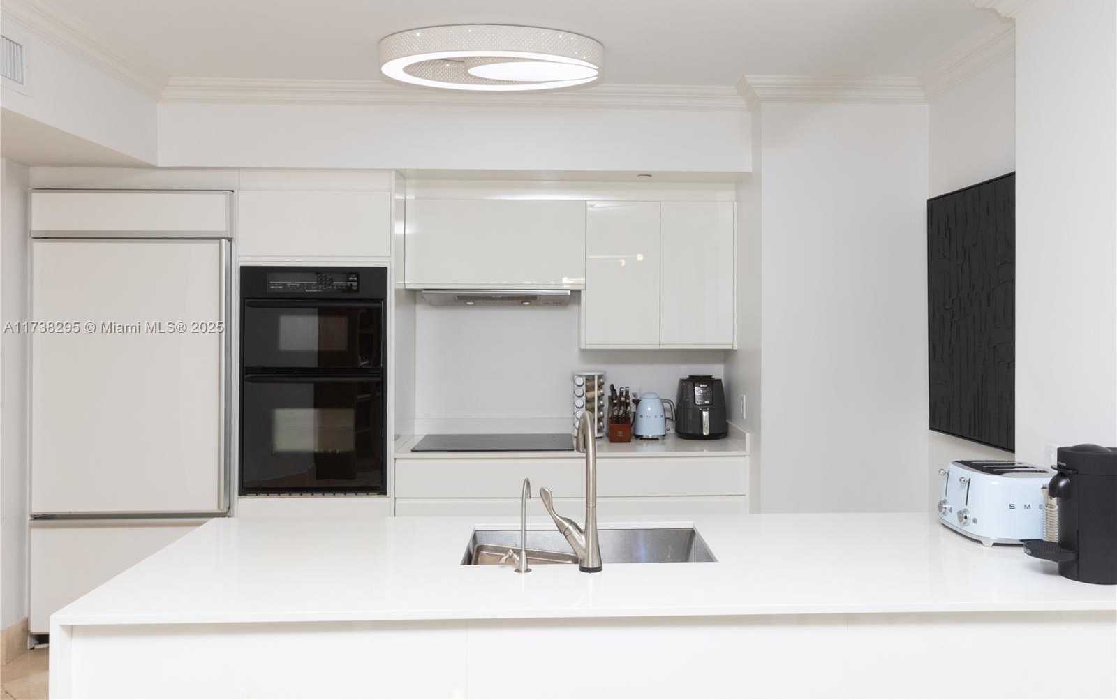 Small Image of 1830 SOUTH OCEAN DR #2108, Hallandale Beach Number 13
