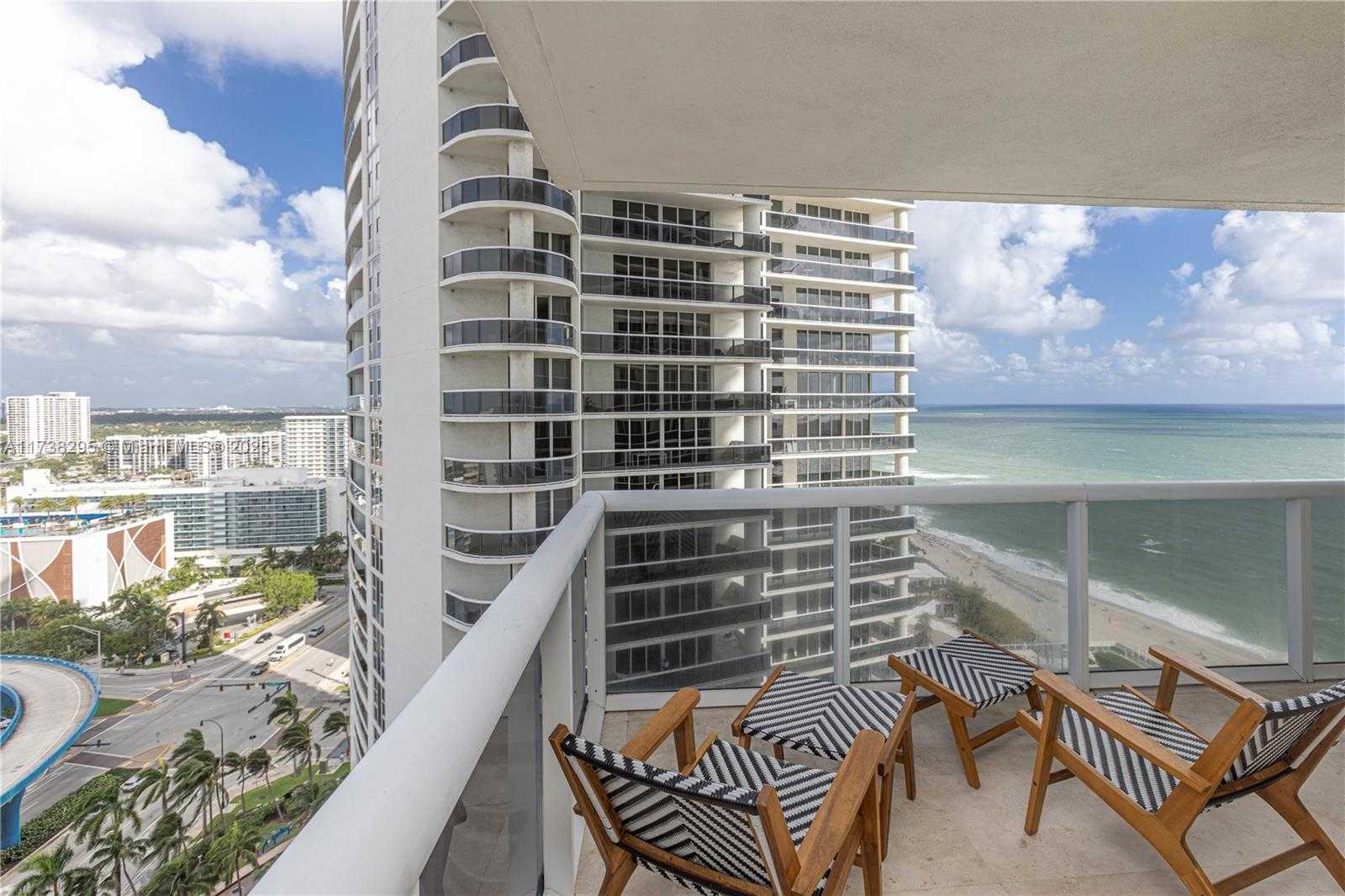 Small Image of 1830 SOUTH OCEAN DR #2108, Hallandale Beach Number 3