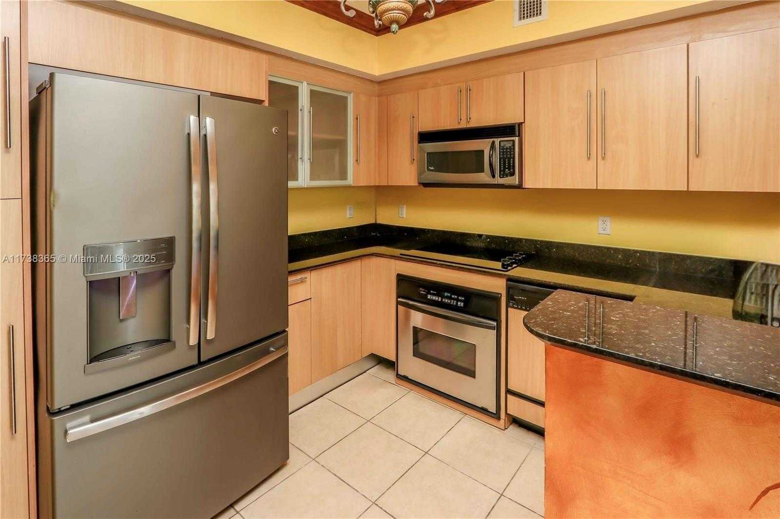Small Image of 335 SOUTH BISCAYNE BLVD #1500, Miami Number 4