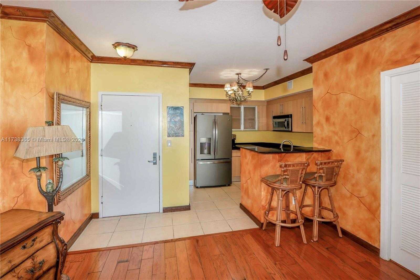 Small Image of 335 SOUTH BISCAYNE BLVD #1500, Miami Number 6