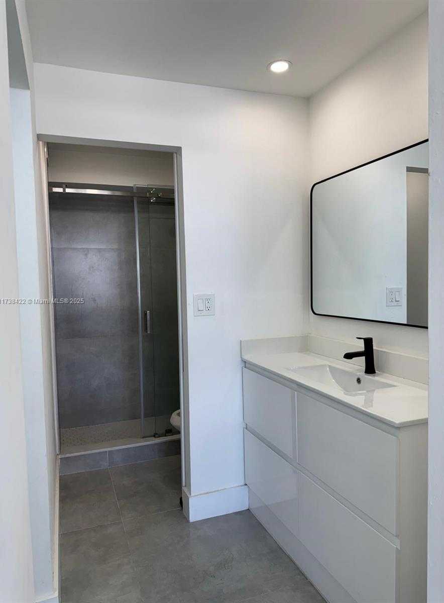 Small Image of 16710 NORTH EAST 9TH AVE #805, North Miami Beach Number 17