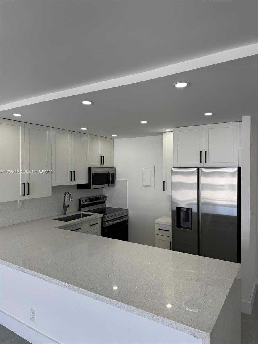Small Image of 16710 NORTH EAST 9TH AVE #805, North Miami Beach Number 6