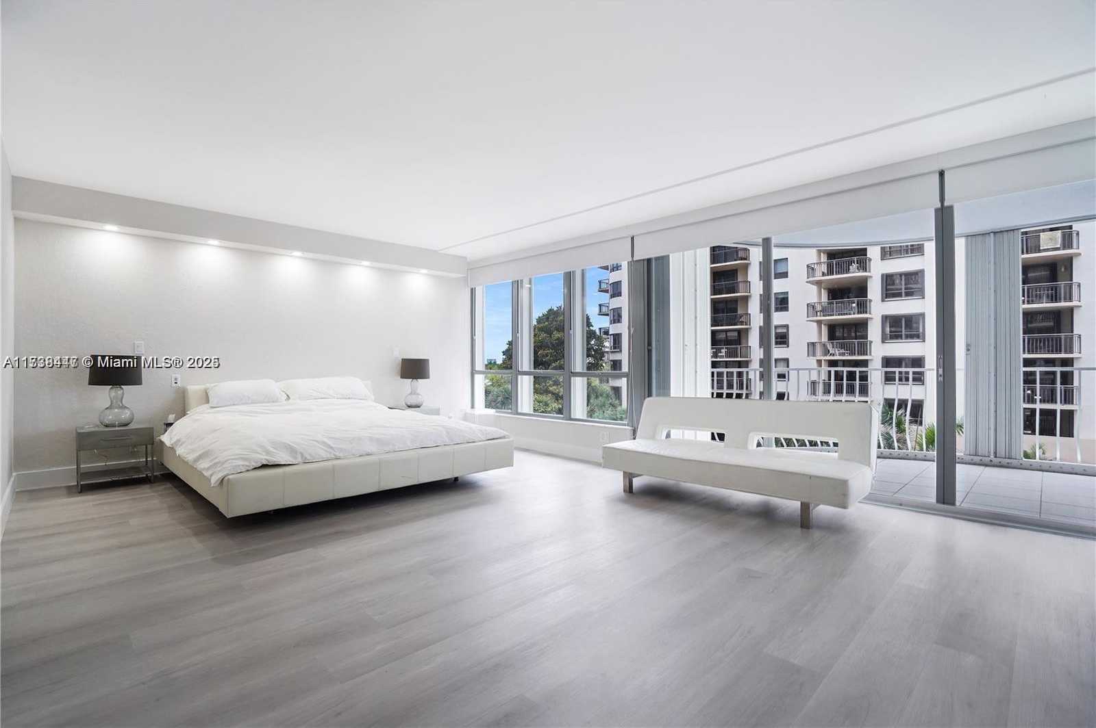 Small Image of 10155 COLLINS AVE #406, Bal Harbour Number 17