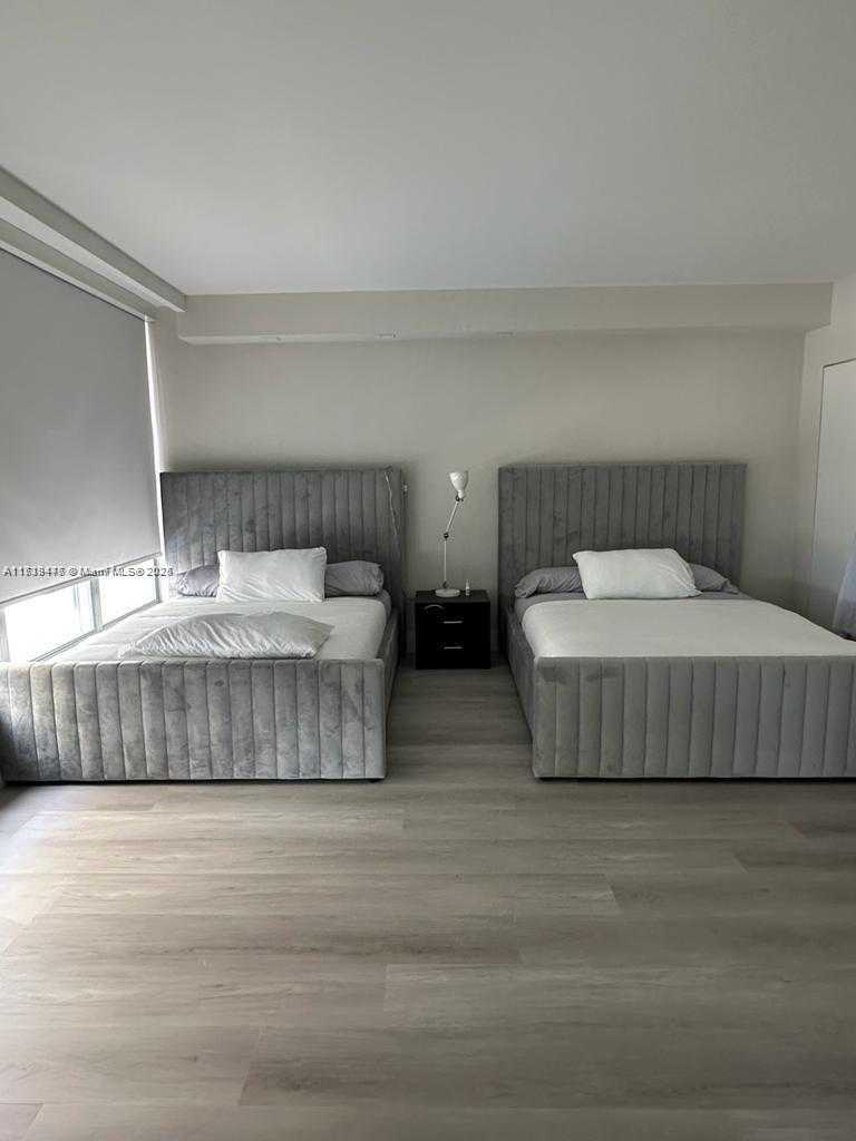 Small Image of 10155 COLLINS AVE #406, Bal Harbour Number 23