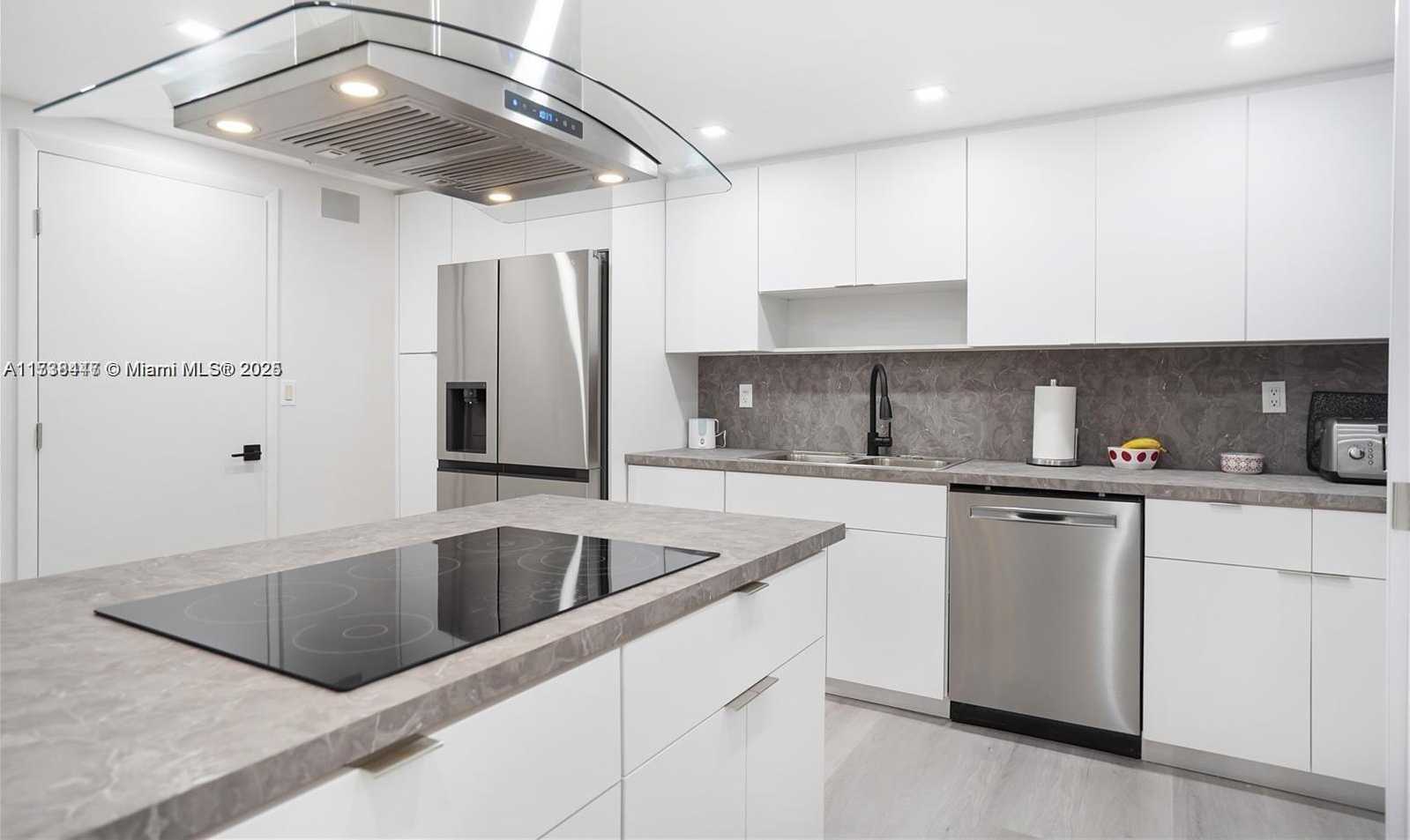 Small Image of 10155 COLLINS AVE #406, Bal Harbour Number 25