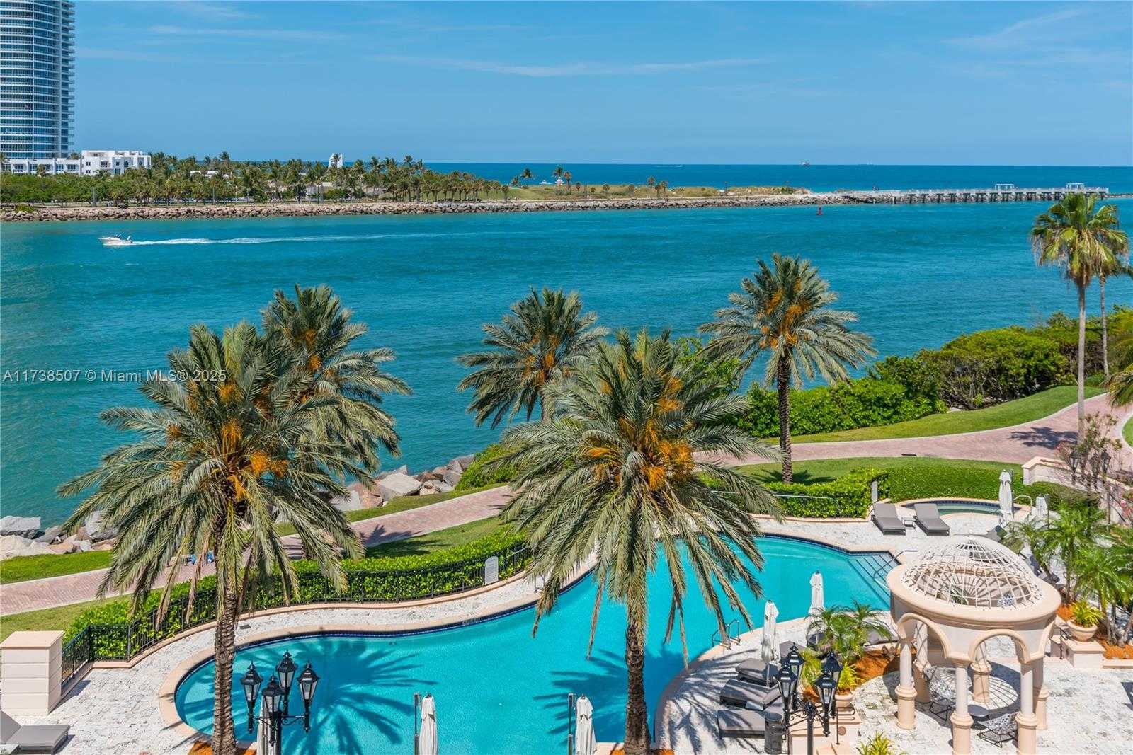 Small Image of 7143 FISHER ISLAND DR #7143, Miami Beach Number 10