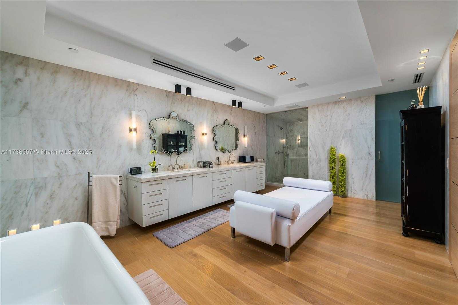 Small Image of 7143 FISHER ISLAND DR #7143, Miami Beach Number 16