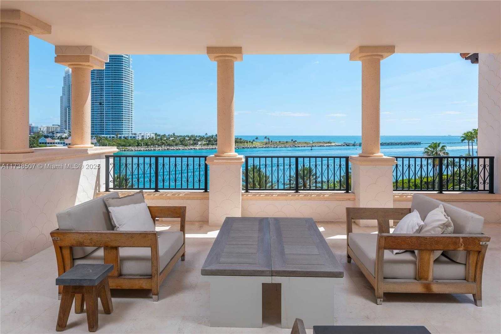 Small Image of 7143 FISHER ISLAND DR #7143, Miami Beach Number 32