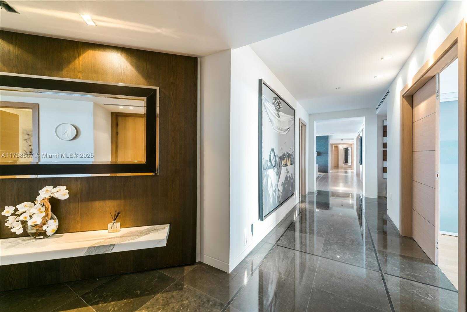 Small Image of 7143 FISHER ISLAND DR #7143, Miami Beach Number 8