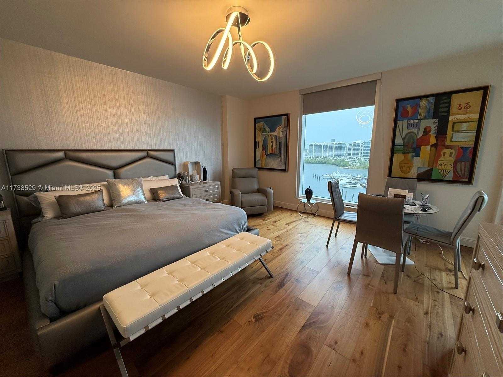 Small Image of 6000 ISLAND BL #1102, Aventura Number 21