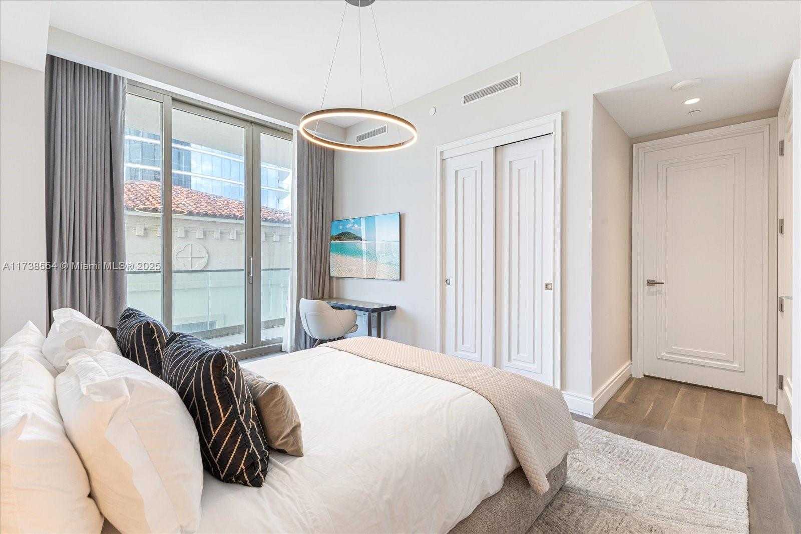Small Image of 17901 COLLINS AVE #701, Sunny Isles Beach Number 20